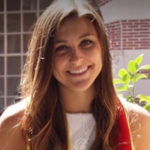 Meet your Posher, Danielle